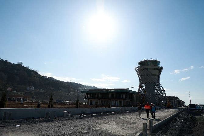 Rize-Artvin Havalimanı'nın üst yapı inşaatında sona yaklaşıldı 13