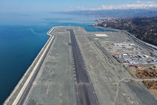 Rize-Artvin Havalimanı'nın üst yapı inşaatında sona yaklaşıldı 3