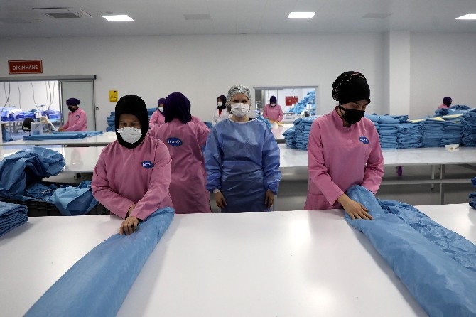 Rize'deki medikal tekstil firması 30'u aşkın ülkeye ürün ihraç 6