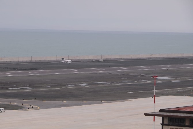 Rize-Artvin Havalimanı'nda test uçuşu yapıldı 19