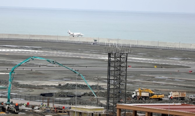 Rize-Artvin Havalimanı'nda test uçuşu yapıldı 23