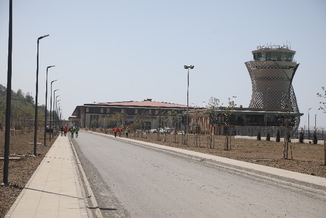Rize-Artvin Havalimanı 14 Mayıs'ta hizmete açılacak 7