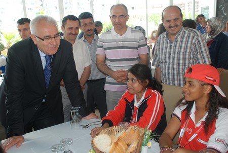 Türkçe'nin Çocukları Rize'den Geçti 92