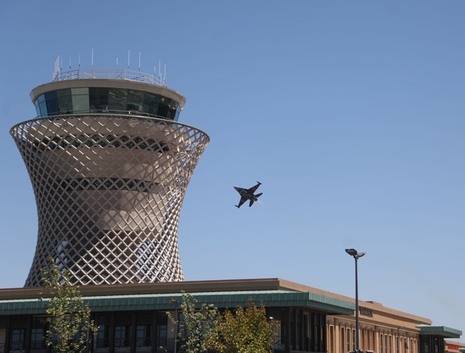 Bakan Karaismailoğlu, Rize-Artvin Havalimanı'nda açılış öncesi hazı 10