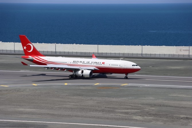 Erdoğan ve Aliyev'i taşıyan uçaklar Rize-Artvin Havalimanı'na  3