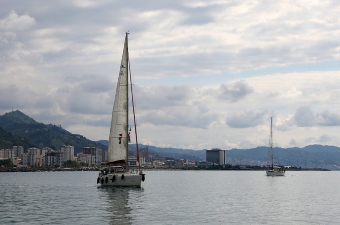 DADD Ralli Karadeniz 2022 etkinliği kapsamında 22 yelkenli yat Rize' 2