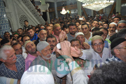 Rize'de Sakal-ı Şerif İzdihamı