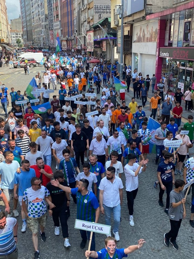 Çaykur Rizespor'da birlik ve dayanışma yürüyüşü gerçekleştirildi 13