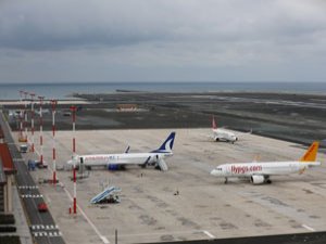 Rize-Artvin Havalimanı'nda 3 ayda 196 bin 826 yolcu trafiği gerçekl