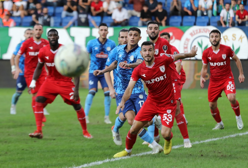 Çaykur Rizespor - Yılport Samsunspor maçından kareler 27