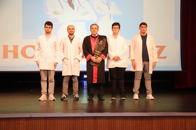 RTEÜ Tıp Fakültesi Beyaz Önlük Giyme Töreni Gerçekleştirildi 11