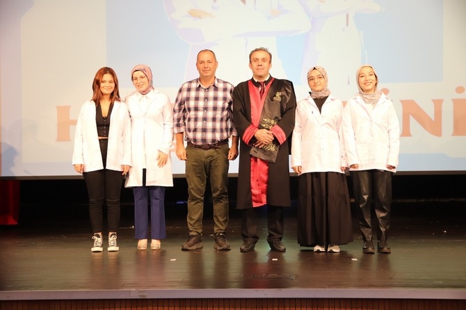 RTEÜ Tıp Fakültesi Beyaz Önlük Giyme Töreni Gerçekleştirildi 13