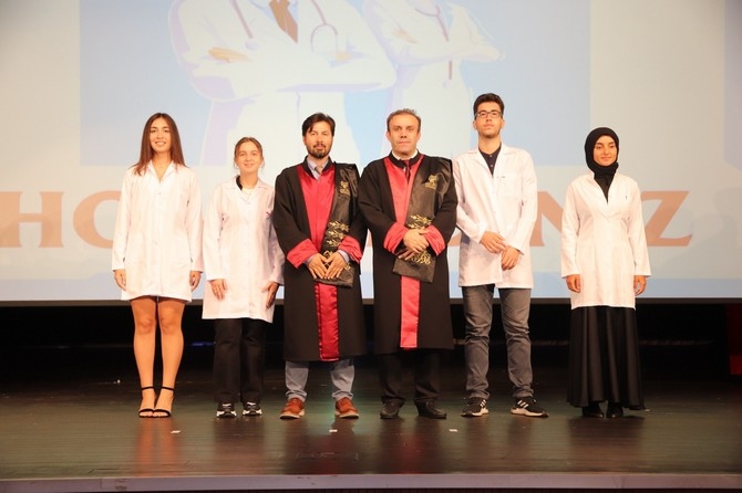 RTEÜ Tıp Fakültesi Beyaz Önlük Giyme Töreni Gerçekleştirildi 18