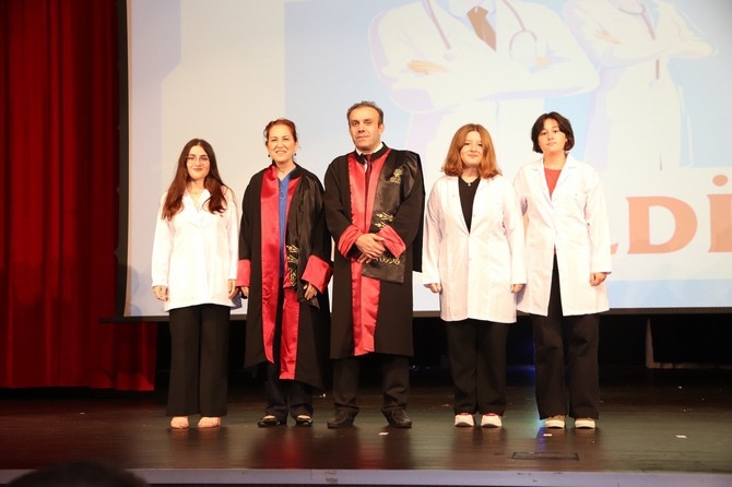 RTEÜ Tıp Fakültesi Beyaz Önlük Giyme Töreni Gerçekleştirildi 31