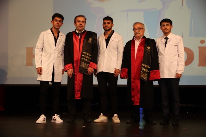 RTEÜ Tıp Fakültesi Beyaz Önlük Giyme Töreni Gerçekleştirildi 37