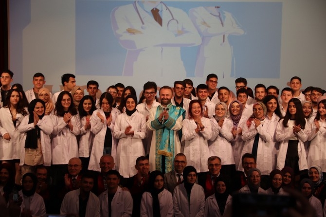 RTEÜ Tıp Fakültesi Beyaz Önlük Giyme Töreni Gerçekleştirildi 53