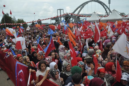 Erdoğan'a Rizede Sevgi Seli 16