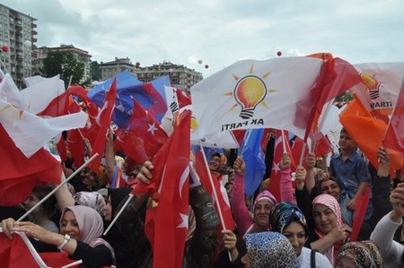 Erdoğan'a Rizede Sevgi Seli 57