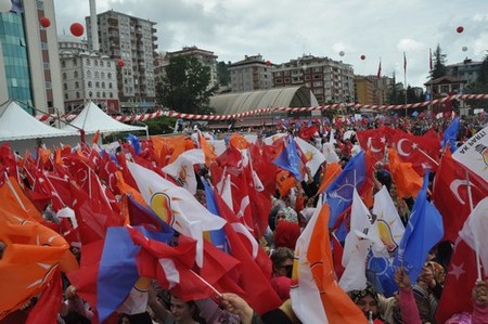 Erdoğan'a Rizede Sevgi Seli 60