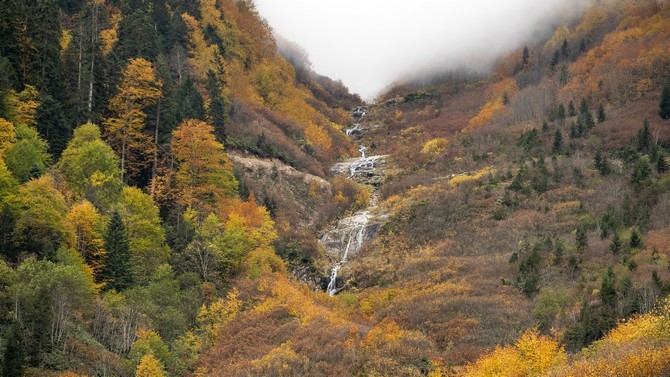 Kaçkar Dağları'nda iki mevsim bir arada yaşanıyor 15