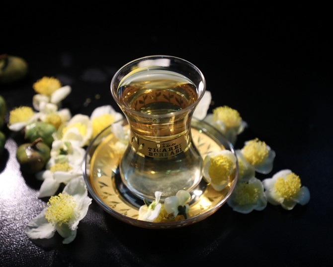 Türk çayının yeni tadı "çiçek çayı" raflarda yerini aldı 3