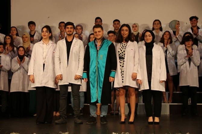 RTEÜ Diş Hekimliği Fakültesi Beyaz Önlük Giyme Töreni Gerçekleştirildi 20
