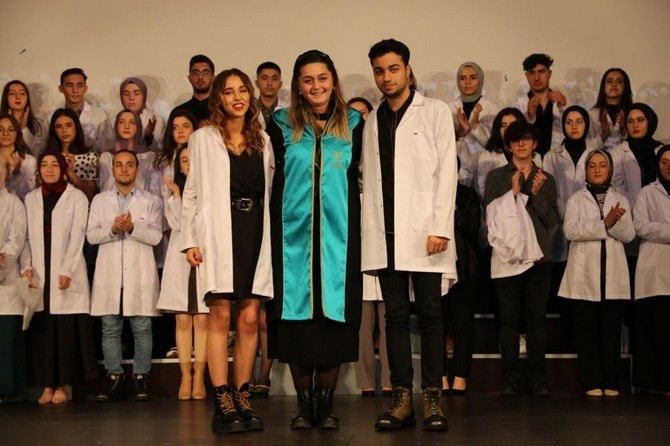 RTEÜ Diş Hekimliği Fakültesi Beyaz Önlük Giyme Töreni Gerçekleştirildi 24