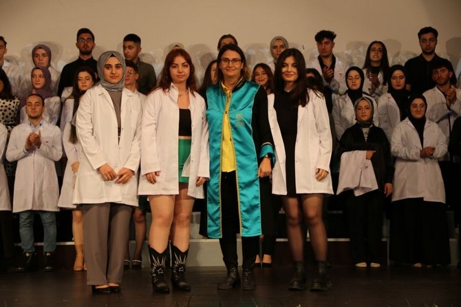 RTEÜ Diş Hekimliği Fakültesi Beyaz Önlük Giyme Töreni Gerçekleştirildi 30