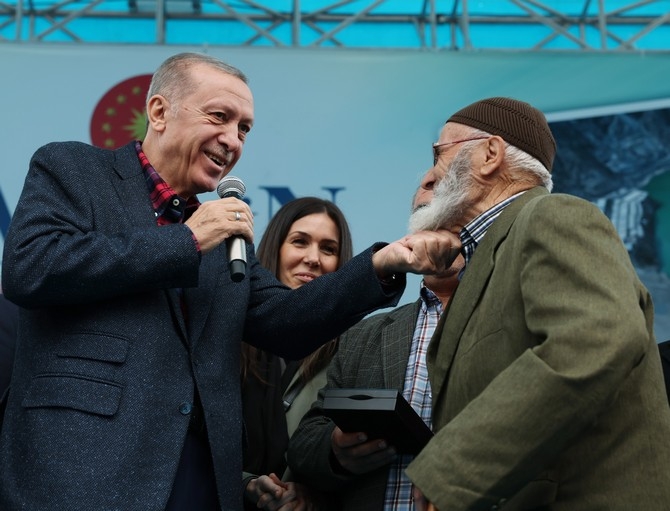 Cumhurbaşkanı Erdoğan Yusufeli Barajı ve HES'i Hizmete Açtı 9