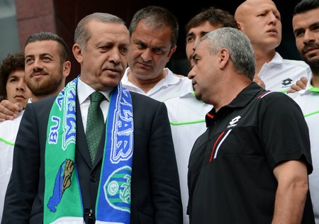 Erdoğan Rizespor'un Kupasını Kaldırdı 8