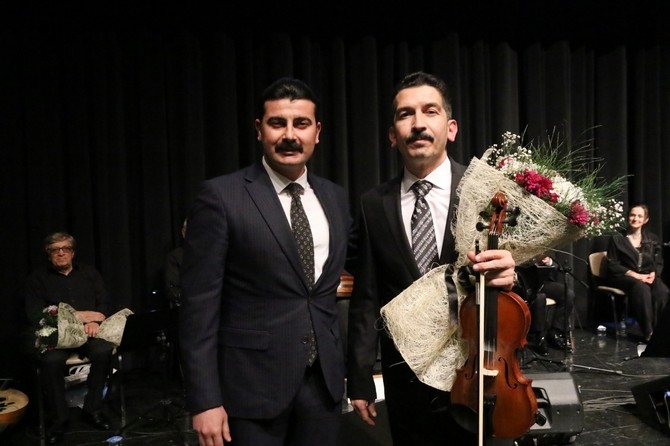 Rize'de Türk Sanat Müziği konserine yoğun ilgi 13