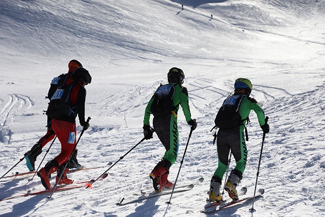 Gençler ve Büyükler Dağ Kayağı Türkiye Şampiyonası Rize'de yapıldı 4