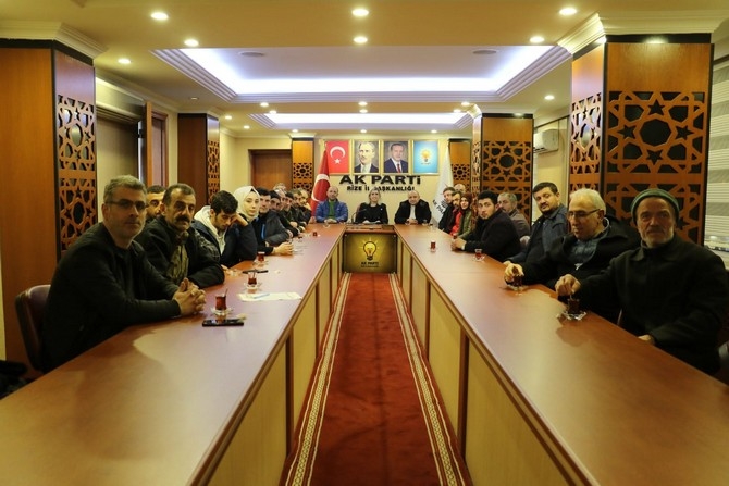 AK Parti Rize Merkez İlçe Başkanlığından 39 Noktada Eş Zamanlı Toplantı 27