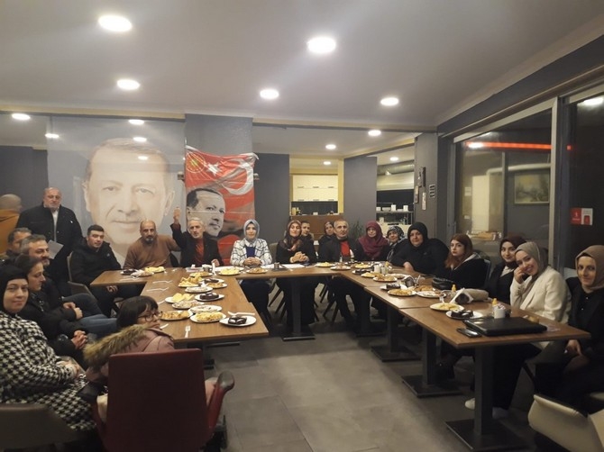 AK Parti Rize Merkez İlçe Başkanlığından 39 Noktada Eş Zamanlı Toplantı 5