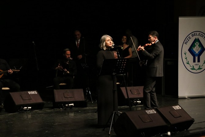 Türk sanat müziği bestecisi Sadettin Kaynak, ölüm yıl dönümünde Rize 16
