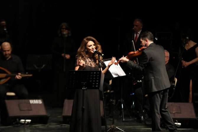 Türk sanat müziği bestecisi Sadettin Kaynak, ölüm yıl dönümünde Rize 4