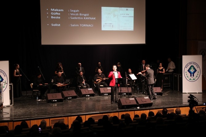 Türk sanat müziği bestecisi Sadettin Kaynak, ölüm yıl dönümünde Rize 5