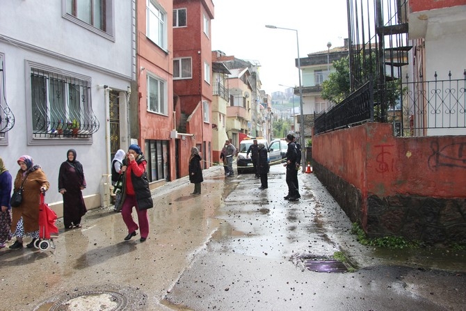 Trabzon'da ana su hattı patladı ortalık savaş alanına döndü 29