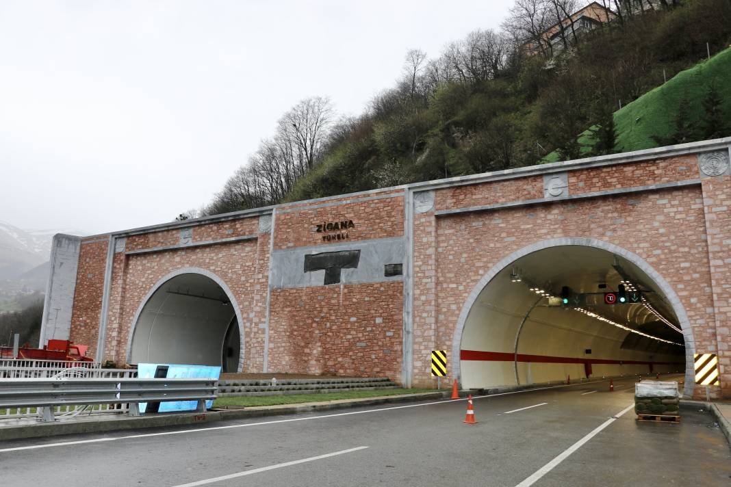 Yeni Zigana Tüneli açılış için gün sayıyor 3