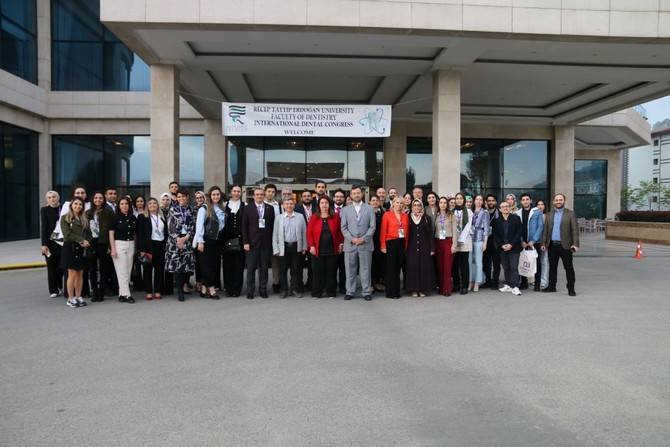 RTEÜ Uluslararası Diş Hekimliği Kongresi Gerçekleştirildi 23
