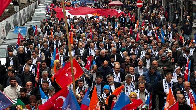 AK Parti Rize’de Sevgi Yürüyüşü Düzenledi 35