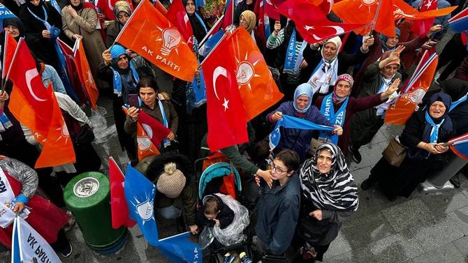 AK Parti Rize’de Sevgi Yürüyüşü Düzenledi 46