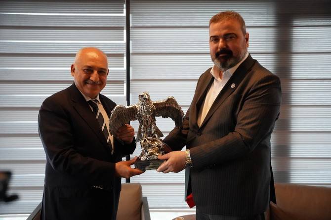 TFF Başkanı Büyükekşi Akademi Ziyaretlerine Çaykur Rizespor ile Devam Etti 6