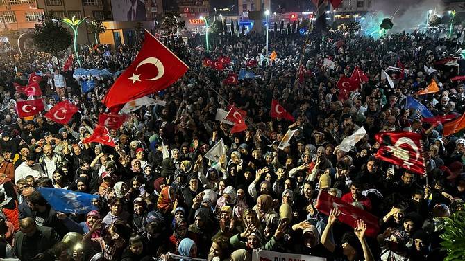 AK Parti Rize Milletvekili Avcı: "İnşallah Türkiye Yüzyılı başlıyor" 12