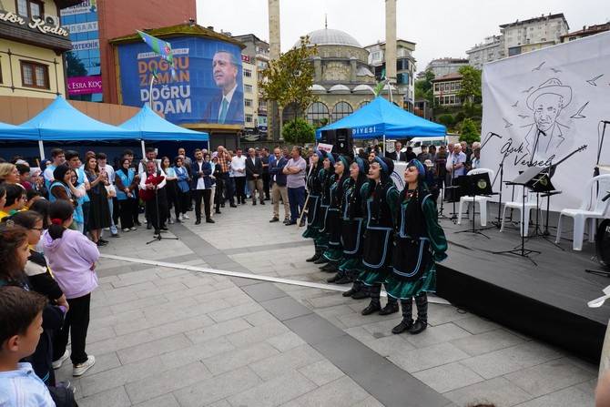 Rize’de Aşık Veysel ölümünün 50. yıldönümünde anıldı 12