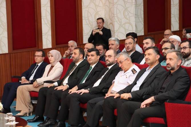 Rize Müftü Yusuf Karali Dini Yüksek İhtisas Merkezi'nde mezuniyet töreni düzenlendi 36
