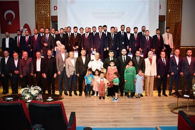 Rize Müftü Yusuf Karali Dini Yüksek İhtisas Merkezi'nde mezuniyet töreni düzenlendi 9