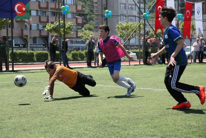 Rize Belediyesi Mahalleler Çocuk Futbol Turnuvası ve Şöleni Tamamlandı 34