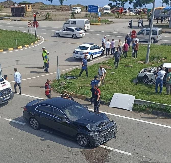 Galatasaray’ın Rizeli futbolcusu Barış Alper Yılmaz, Giresun'da trafik kazası geçirdi 7