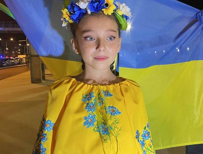 Rize'de, Ukraynalı dans topluluğu ekibi savaş karşıtı dans gösterisi yaptı 7